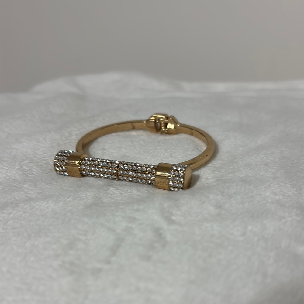 Gold Sparkling Women's Bracelet - Costume Jewellery